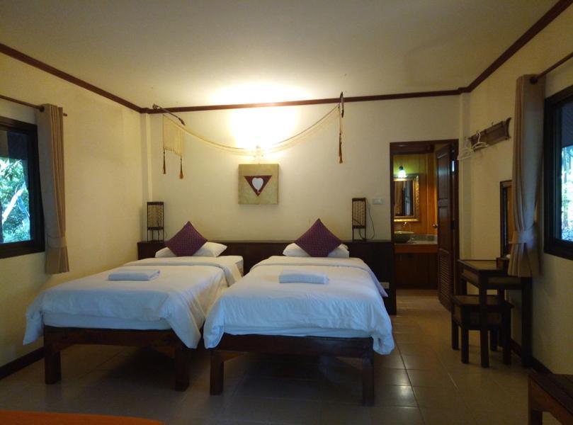 Baanwangnamkeaw Lodge Ban Hin Dat  Esterno foto